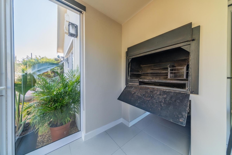 3 Bedroom Property for Sale in Val De Vie Estate Western Cape